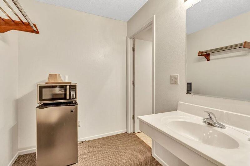 Gold Star Motel Rapid City Εξωτερικό φωτογραφία